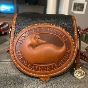 Dooney & Bourke Black and Tan big duck all weather Leather Crossbody Bag nwot